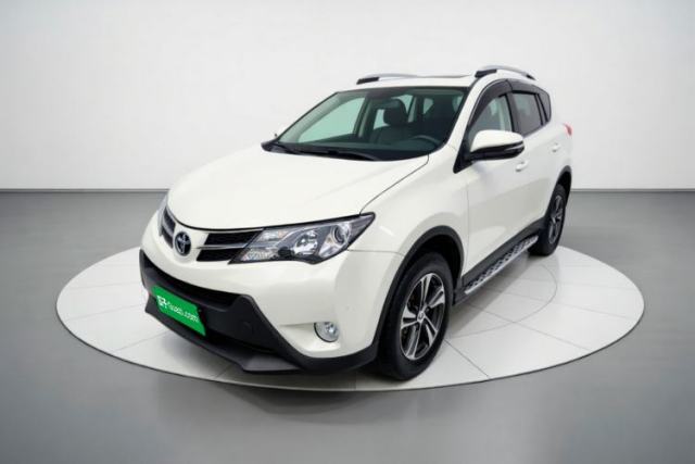 Used Toyota RAV4 2015 2.0L CVT Two-Wheel Drive Fashion Edition