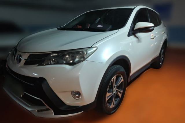 Used Toyota RAV4 2015 2.0L CVT Two-Wheel Drive Fashion Edition