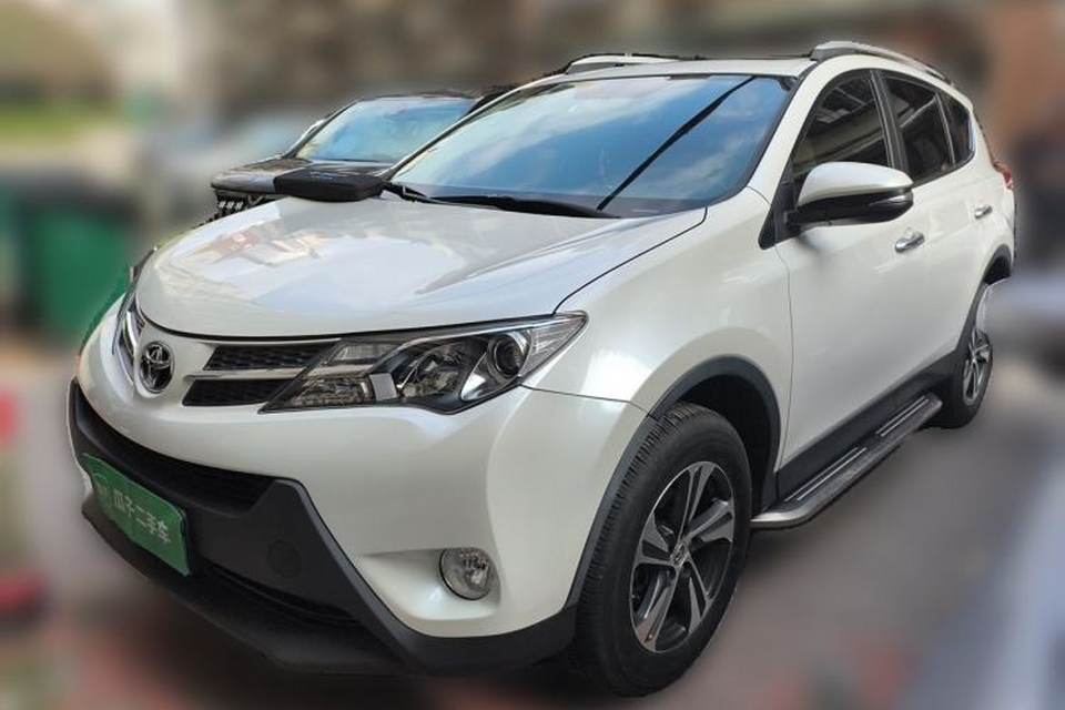 Toyota RAV4 2015