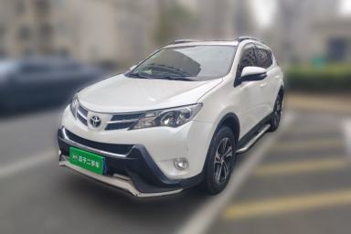 Used Toyota RAV4 2015 2.0L CVT Two-Wheel Drive Fashion Edition