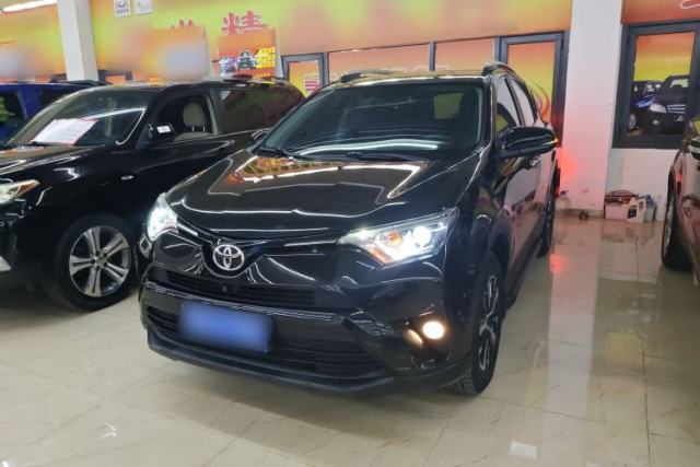 Used Toyota RAV4 2016 2.0L CVT Two-Wheel Drive Fashion Edition China V Standard
