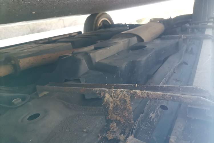 Used Toyota RAV4 2016 2.5L Automatic 4x4 Elite Edition Chassis Front Right