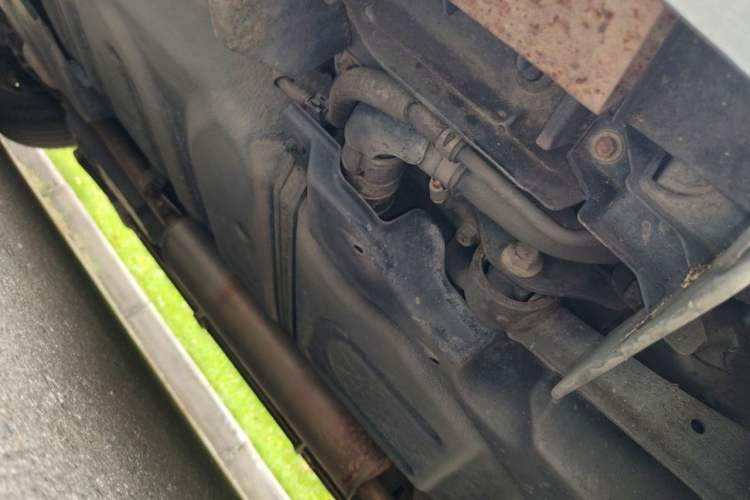 Used Toyota RAV4 2016 2.0L CVT Two-Wheel Drive Fashion Edition China V Standard Chassis Rear Left
