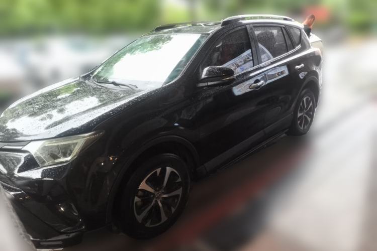 Used Toyota RAV4 2016 2.0L CVT Two-Wheel Drive Fashion Edition China V Standard Guazi used car, China used car export, Used car for sale, Used cars, Cheapest cars for sale