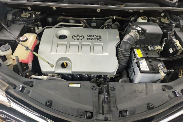 Used Toyota RAV4 2016 2.0L CVT Two-Wheel Drive Comfort Edition China V Standard Engine Bay