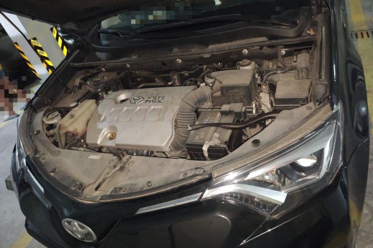 Used Toyota RAV4 2016 2.0L CVT Two-Wheel Drive Smart Edition China V Standard Engine Bay