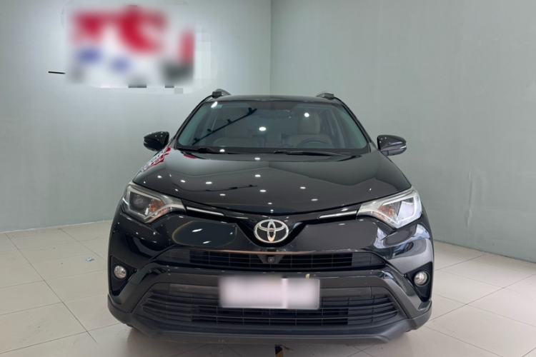 Used Toyota RAV4 2016 2.0L CVT Two-Wheel Drive Fashion Edition China V Standard Exterior 8