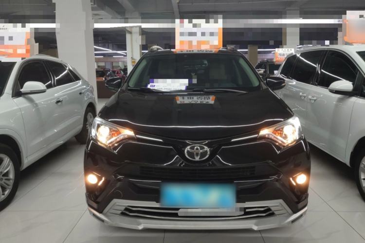 Used Toyota RAV4 2016 2.0L CVT Two-Wheel Drive Urban Edition China V Standard Front
