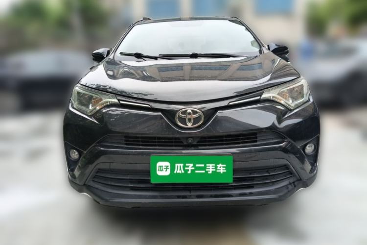 Used Toyota RAV4 2016 2.0L CVT Two-Wheel Drive Fashion Edition China V Standard Front