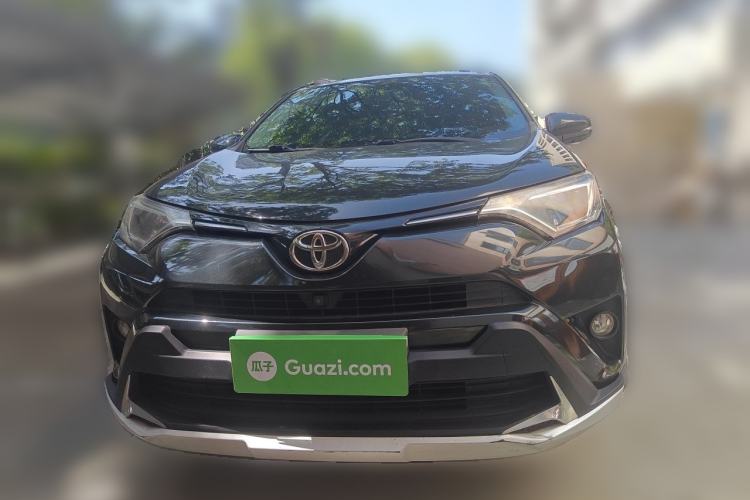 Used Toyota RAV4 2016 2.0L CVT Two-Wheel Drive Fashion Edition China V Standard Front