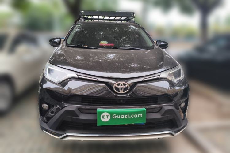 Used Toyota RAV4 2016 2.0L CVT Two-Wheel Drive Fashion Edition China V Standard Front