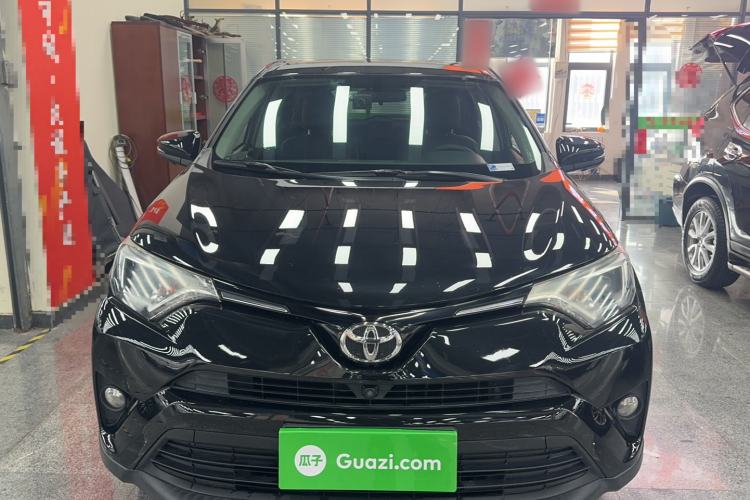 Used Toyota RAV4 2016 2.0L CVT Two-Wheel Drive Fashion Edition China V Standard Front