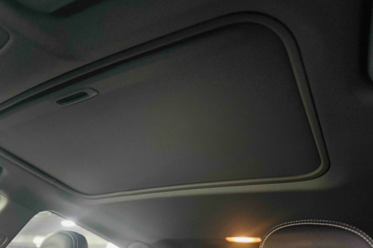 Used Toyota RAV4 2016 2.0L CVT Two-Wheel Drive Smart Edition China V Standard Headliner
