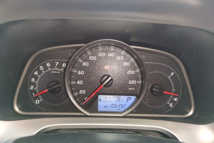 Used Toyota RAV4 2016 2.0L CVT Two-Wheel Drive Fashion Edition China V Standard Instrument Cluster