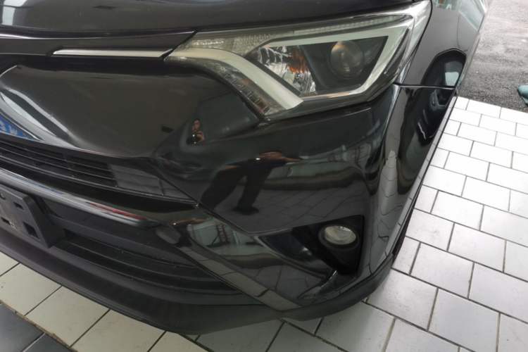 Used Toyota RAV4 2016 2.0L CVT Two-Wheel Drive Fashion Edition China V Standard Left Front Headlight