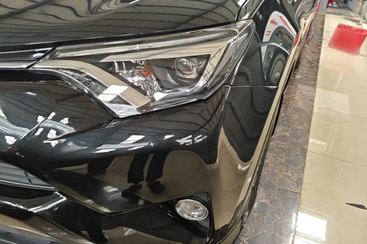 Used Toyota RAV4 2016 2.0L CVT 4x4 New Edition China V Standard Left Front Headlight