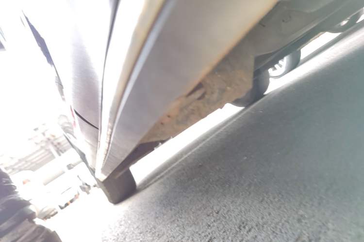 Used Toyota RAV4 2016 2.0L CVT Two-Wheel Drive Fashion Edition China V Standard Left Side Sill