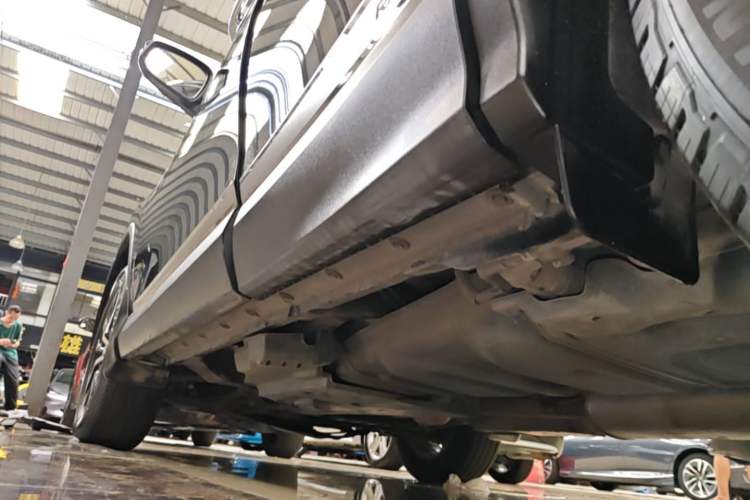 Used Toyota RAV4 2016 2.0L CVT 4x4 New Edition China V Standard Left Side Sill