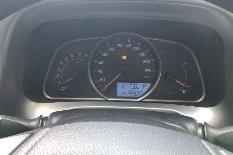 Used Toyota RAV4 2016 2.0L CVT Two-Wheel Drive Fashion Edition China V Standard Odometer Close Up