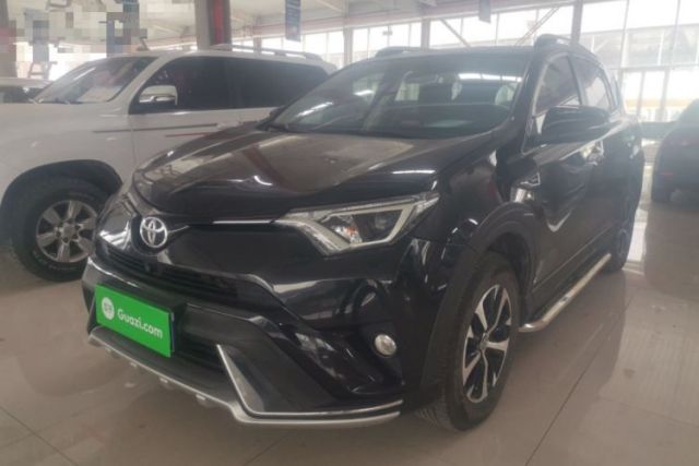 Used Toyota RAV4 2016 2.0L CVT Two-Wheel Drive Fashion Edition China V Standard