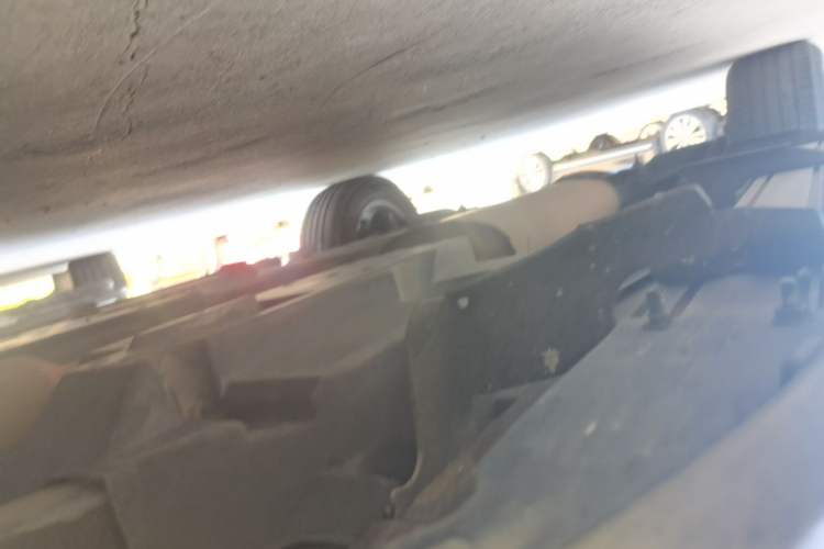 Used Toyota RAV4 2016 2.0L CVT Two-Wheel Drive Fashion Edition China V Standard Right Side Sill