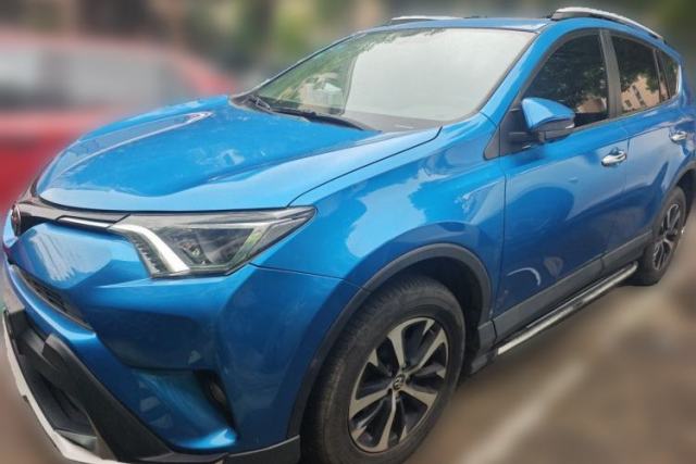 Used Toyota RAV4 2016 2.0L CVT Two-Wheel Drive Fashion Edition China V Standard