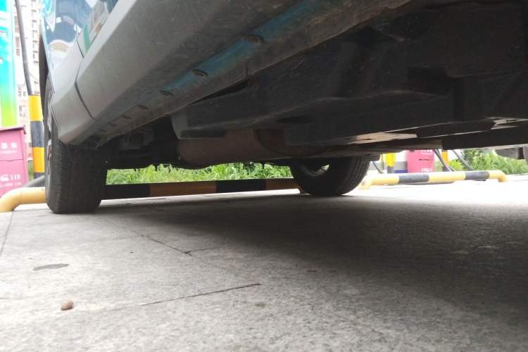 Used Toyota RAV4 2016 2.0L CVT 4x4 New Edition China V Standard Chassis Front Right