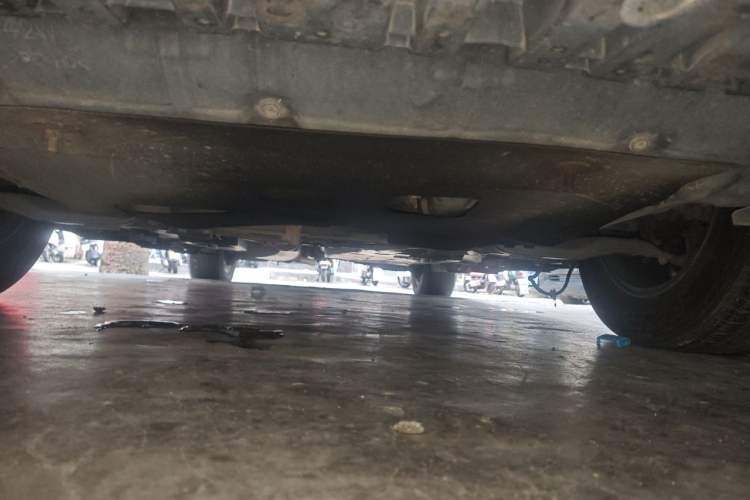 Used Toyota RAV4 2016 2.0L CVT 4x4 New Edition China V Standard Chassis Front