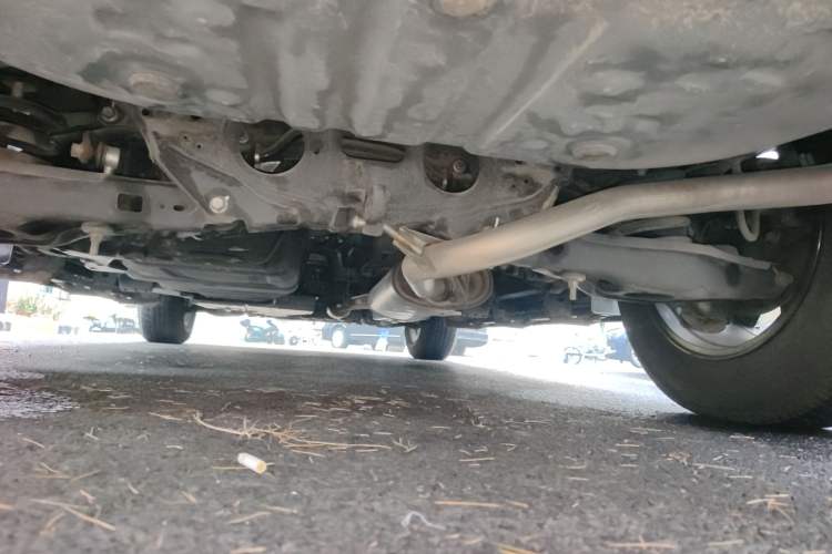 Used Toyota RAV4 2016 2.0L CVT Two-Wheel Drive Fashion Edition China V Standard Chassis Rear