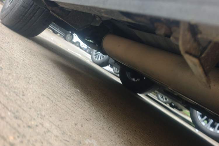 Used Toyota RAV4 2016 2.0L CVT Two-Wheel Drive Fashion Edition China V Standard Chassis Rear Right