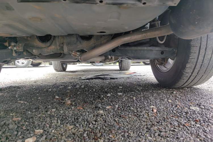 Used Toyota RAV4 2016 2.0L CVT Two-Wheel Drive Smart Edition China V Standard Chassis Rear Right