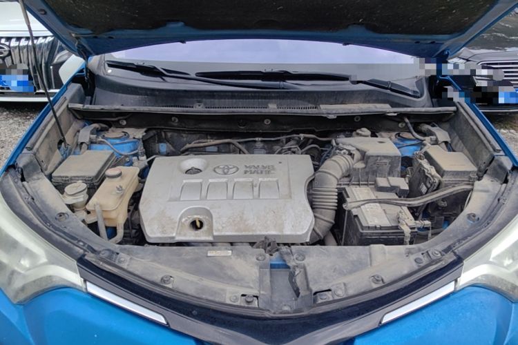 Used Toyota RAV4 2016 2.0L CVT Two-Wheel Drive Smart Edition China V Standard Engine Bay
