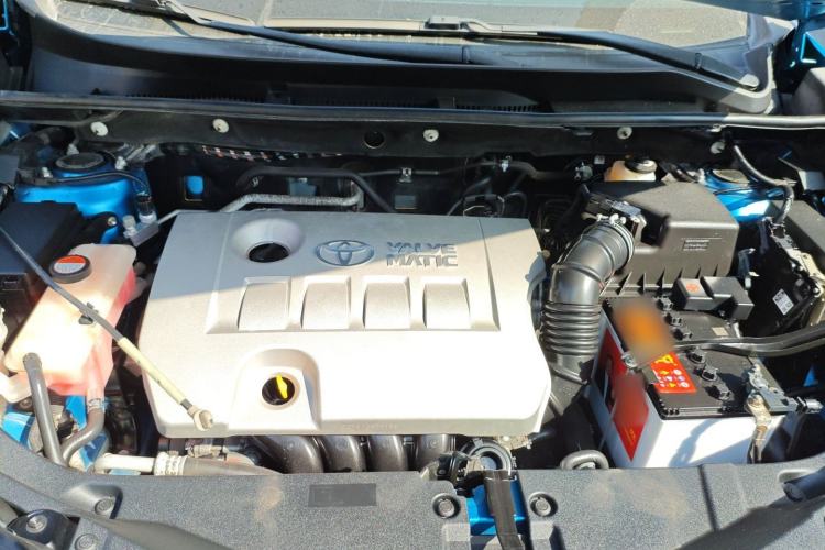 Used Toyota RAV4 2016 2.0L CVT Two-Wheel Drive Urban Edition China V Standard Engine Bay