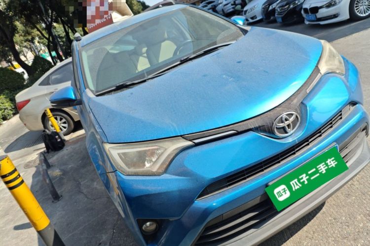 Used Toyota RAV4 2016 2.0L CVT Two-Wheel Drive Urban Edition China V Standard Exterior 2
