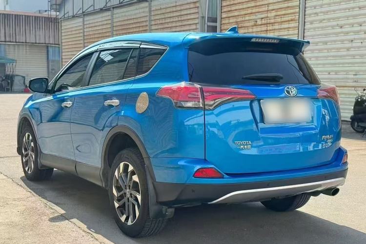 Used Toyota RAV4 2016 2.5L Automatic 4x4 Elite Edition Exterior 3