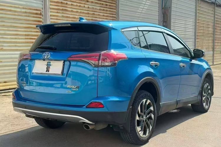 Used Toyota RAV4 2016 2.5L Automatic 4x4 Elite Edition Exterior 5