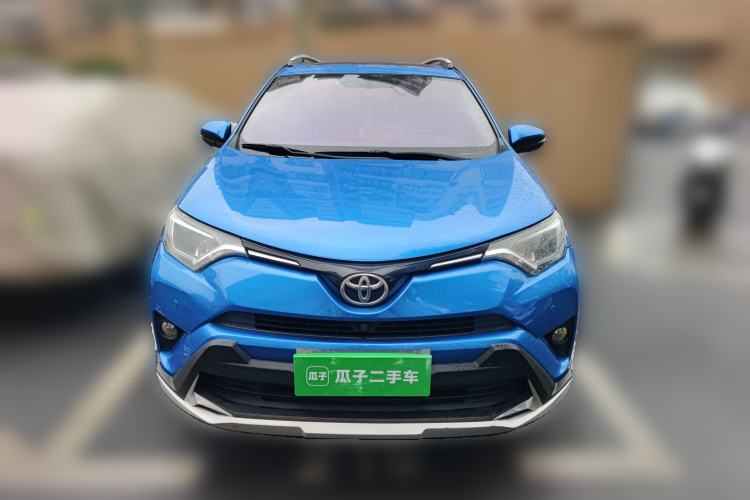 Used Toyota RAV4 2016 2.0L CVT Two-Wheel Drive Fashion Edition China V Standard Front