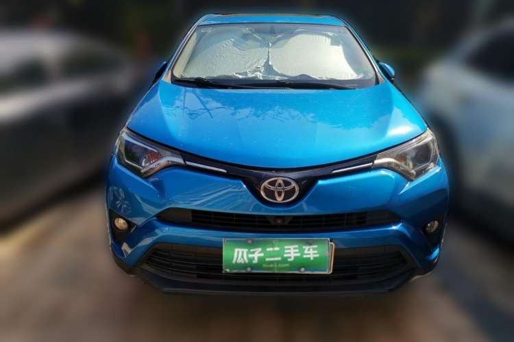 Used Toyota RAV4 2016 2.0L CVT Two-Wheel Drive Fashion Edition China V Standard Front