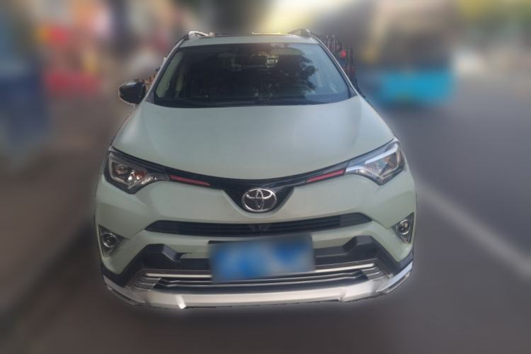 Used Toyota RAV4 2016 2.5L Automatic 4x4 Elite Edition Front