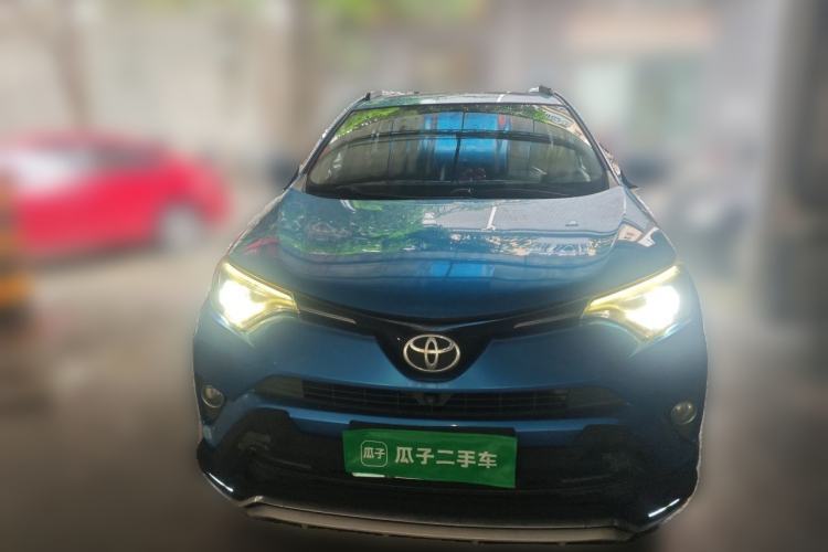 Used Toyota RAV4 2016 2.0L CVT 4x4 New Edition China V Standard Front