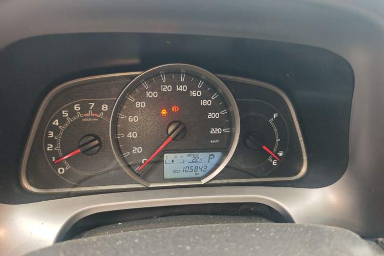Used Toyota RAV4 2016 2.0L CVT Two-Wheel Drive Fashion Edition China V Standard Instrument Cluster