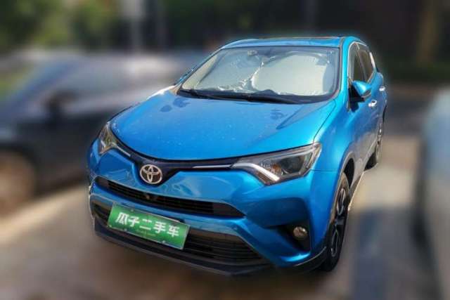 Used Toyota RAV4 2016 2.0L CVT Two-Wheel Drive Fashion Edition China V Standard