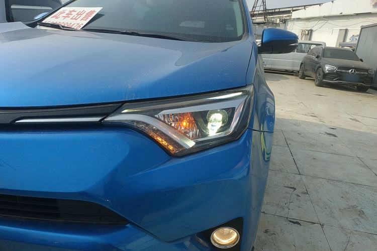 Used Toyota RAV4 2016 2.0L CVT 4x4 New Edition China V Standard Left Front Headlight