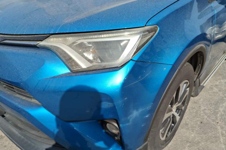 Used Toyota RAV4 2016 2.0L CVT Two-Wheel Drive Urban Edition China V Standard Left Front Headlight