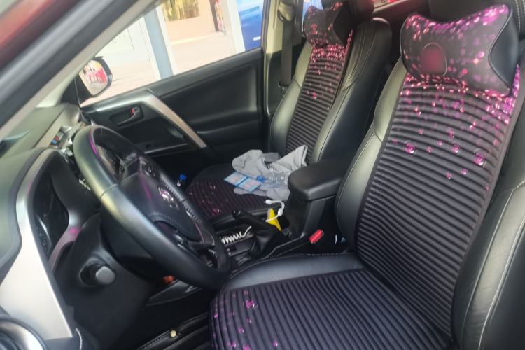 Used Toyota RAV4 2016 2.5L Automatic 4x4 Elite Edition Left Front Seat
