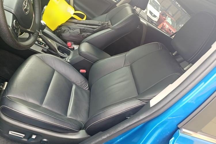 Used Toyota RAV4 2016 2.0L CVT Two-Wheel Drive Smart Edition China V Standard Left Front Seat