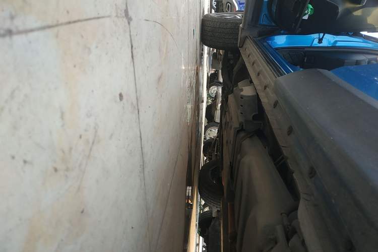 Used Toyota RAV4 2016 2.0L CVT 4x4 New Edition China V Standard Left Side Sill
