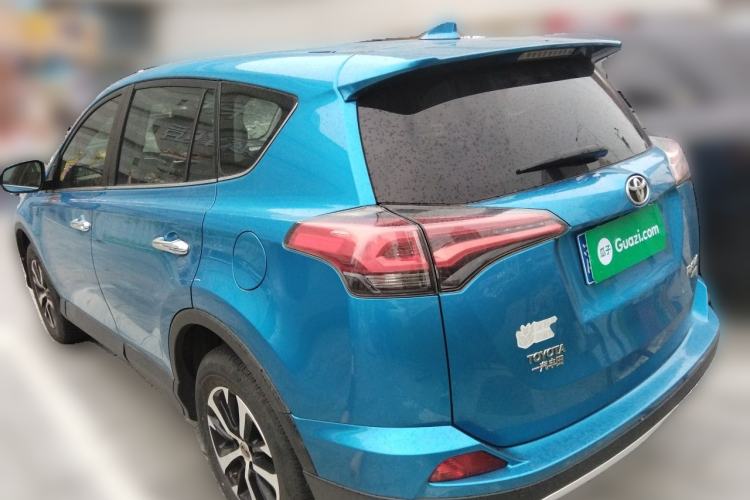 Used Toyota RAV4 2016 2.0L CVT 4x4 New Edition China V Standard Rear Left 45 Deg