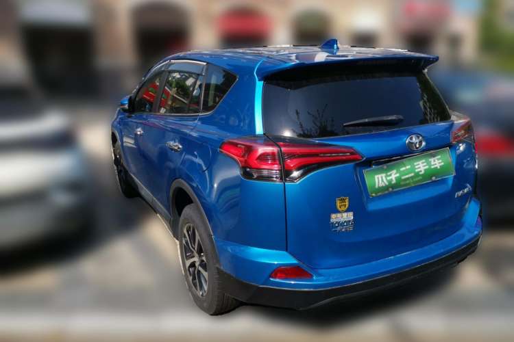 Used Toyota RAV4 2016 2.0L CVT Two-Wheel Drive Fashion Edition China V Standard Rear Left 45 Deg