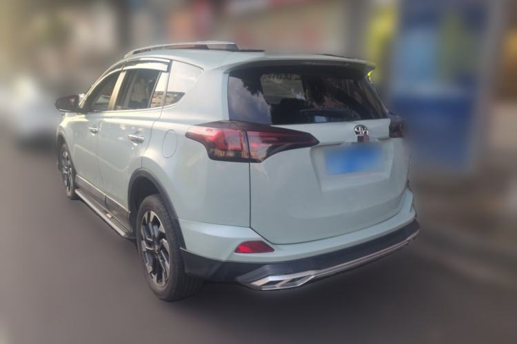 Used Toyota RAV4 2016 2.5L Automatic 4x4 Elite Edition Rear Left 45 Deg